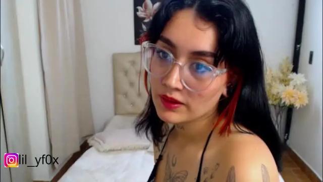Image 7 of lilyfox23 Stream on Chaturbate on 1 month ago