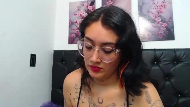 Thumbnail 2, lilyfox23's Stream at Chaturbate, 23 days ago