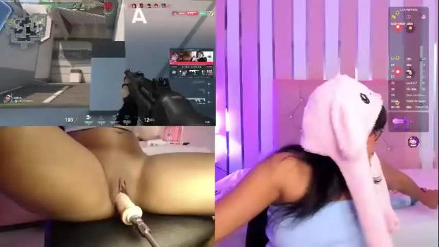 Image 3 of lilylove__ Stream on Chaturbate on 7 months ago