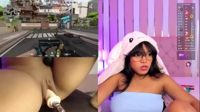 Image 4 of lilylove__ Stream on Chaturbate on 7 months ago