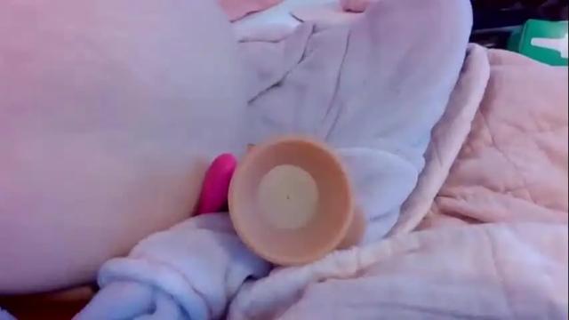 Image 10 of lilylovescreampies Stream on Chaturbate on 15 months ago