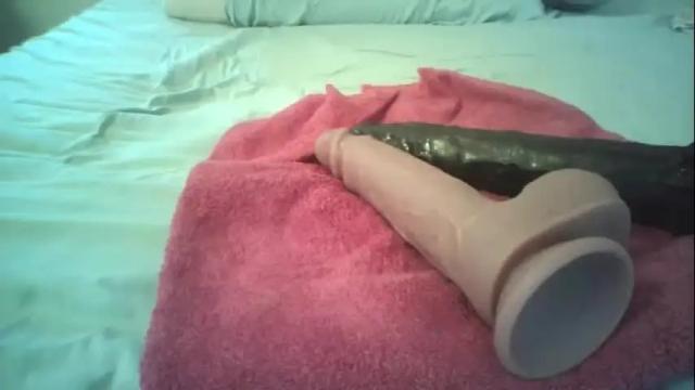 Image 8 of lilylovescreampies Stream on Chaturbate on 8 days ago