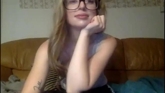 Image 8 of lilymae98 Stream on Chaturbate on 20 months ago