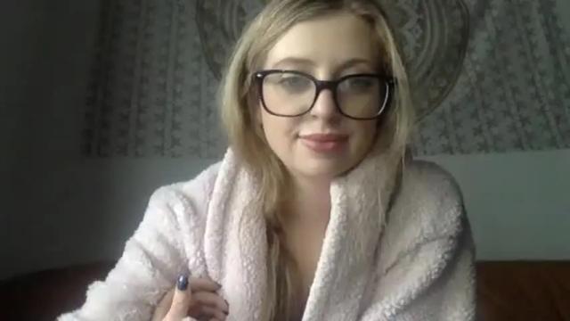 Thumbnail 1, lilymae98's Stream at Chaturbate, 19 months ago