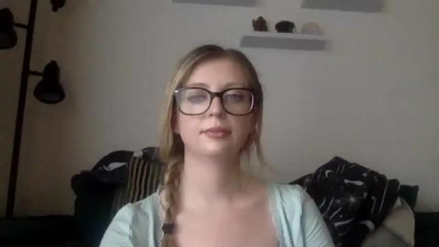 Image 4 of lilymae98 Stream on Chaturbate on 16 months ago