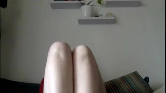 Image 3 of lilymae98 Stream on Chaturbate on 15 months ago