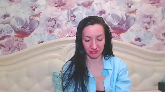 Image 6 of lilymellow Stream on Chaturbate on 1 month ago