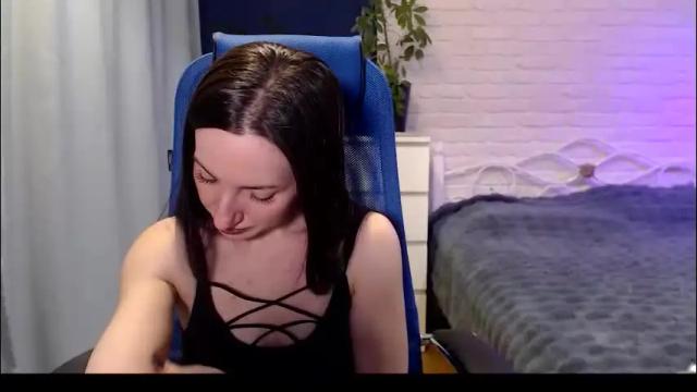 Image 6 of lilymellow Stream on Chaturbate on 2 months ago
