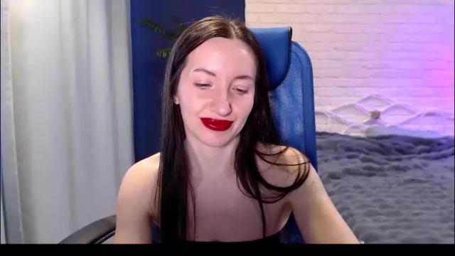 Image 8 of lilymellow Stream on Chaturbate on 2 months ago