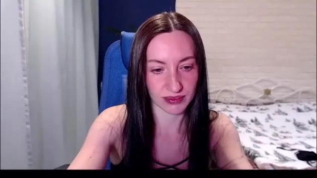 Image 12 of lilymellow Stream on Chaturbate on 1 month ago
