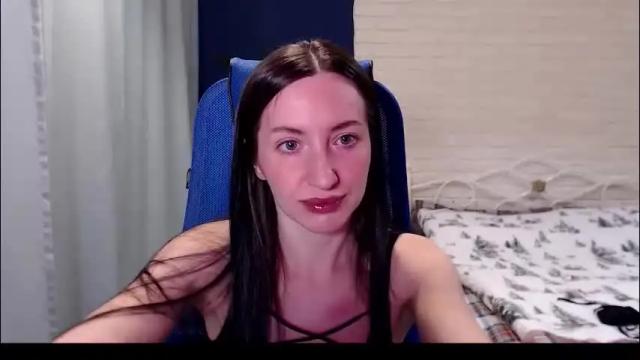 Image 4 of lilymellow Stream on Chaturbate on 1 month ago