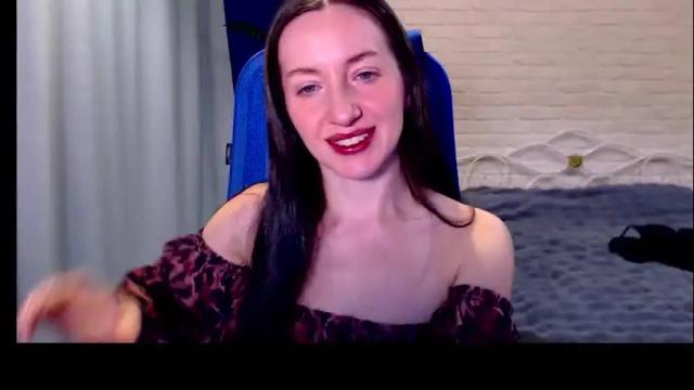 Image 6 of lilymellow Stream on Chaturbate on 1 month ago