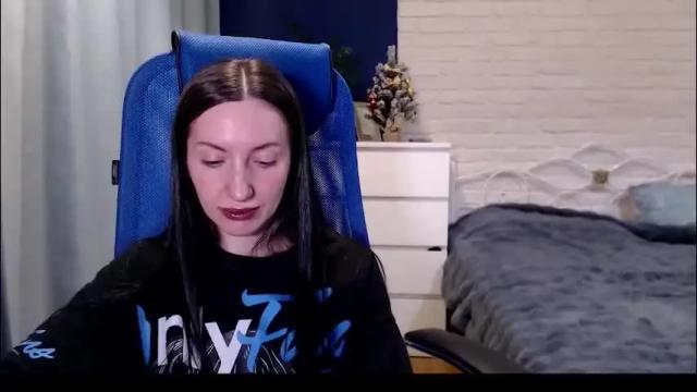 Image 7 of lilymellow Stream on Chaturbate on 1 month ago