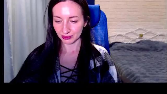 Image 3 of lilymellow Stream on Chaturbate on 1 month ago