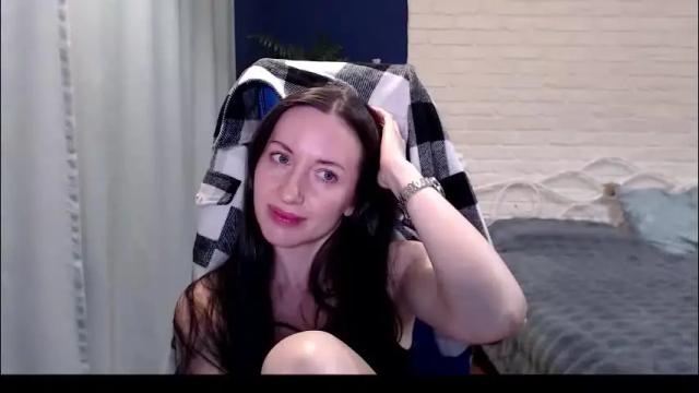 Image 10 of lilymellow Stream on Chaturbate on 28 days ago
