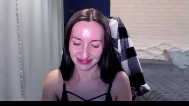 Image 11 of lilymellow Stream on Chaturbate on 28 days ago