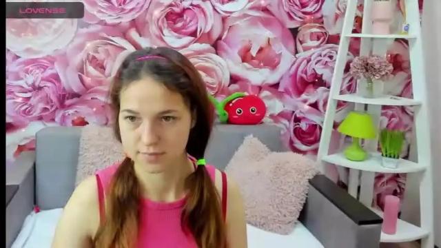 Image 8 of lilymimim Stream on Chaturbate on 20 months ago