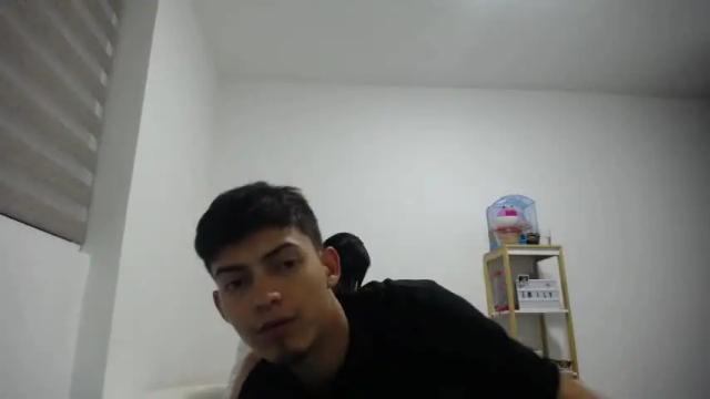 Image 2 of lilymommy Stream on Chaturbate on 14 months ago