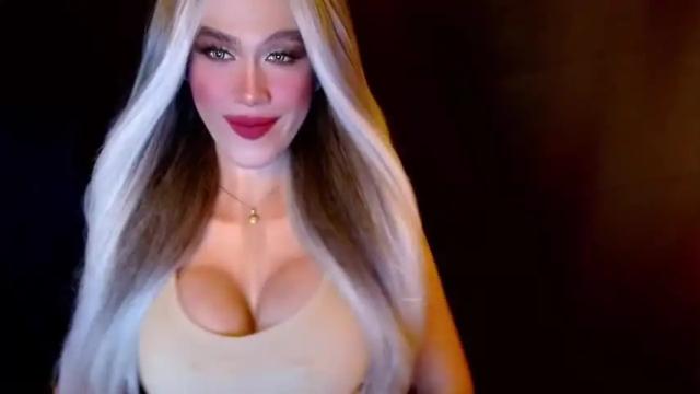 Image 3 of lilymonstercock Stream on Chaturbate on 12 months ago