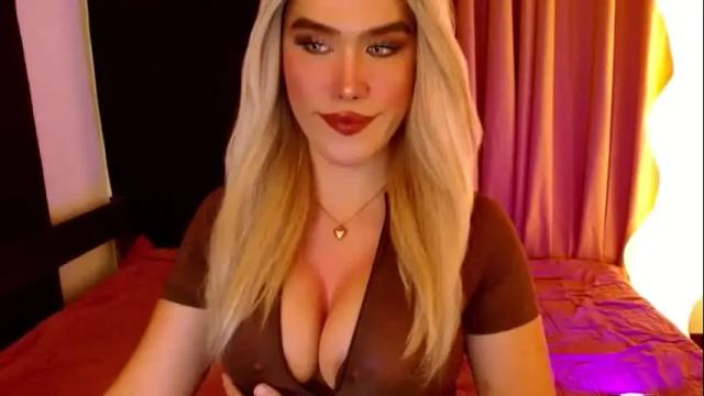 Image 4 of lilymonstercock Stream on Chaturbate on 1 month ago