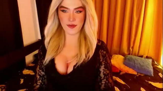 Image 3 of lilymonstercock Stream on Chaturbate on 10 days ago