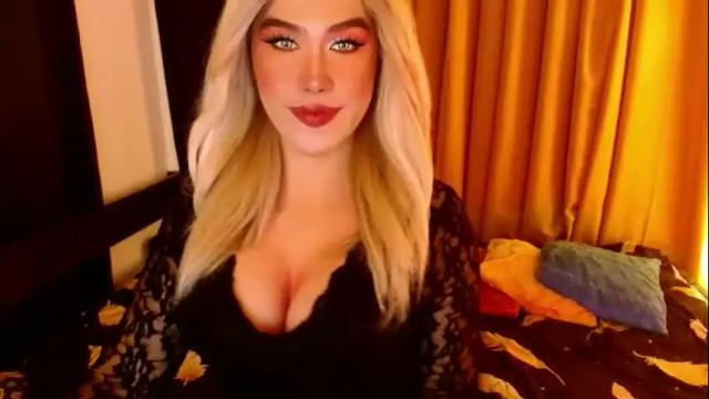 Image 4 of lilymonstercock Stream on Chaturbate on 10 days ago