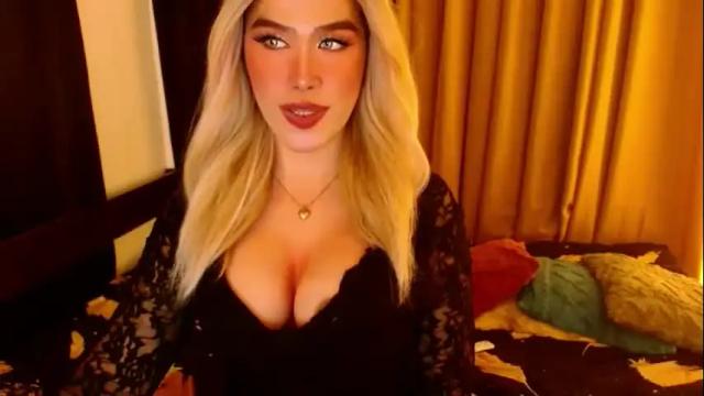 Image 11 of lilymonstercock Stream on Chaturbate on 6 days ago