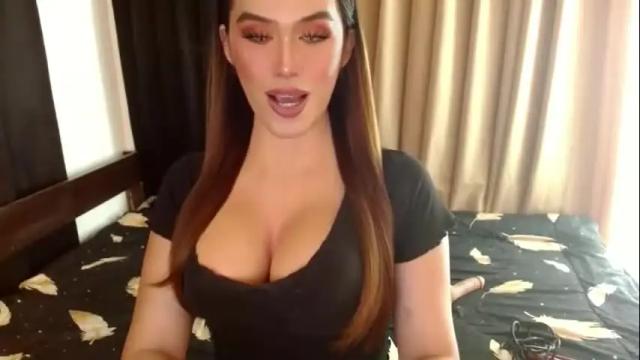 Image 11 of lilymonstercock Stream on Chaturbate on 2 days ago