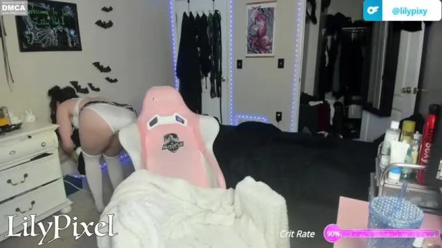 Thumbnail 2, lilypixel's Stream at Chaturbate, 9 months ago