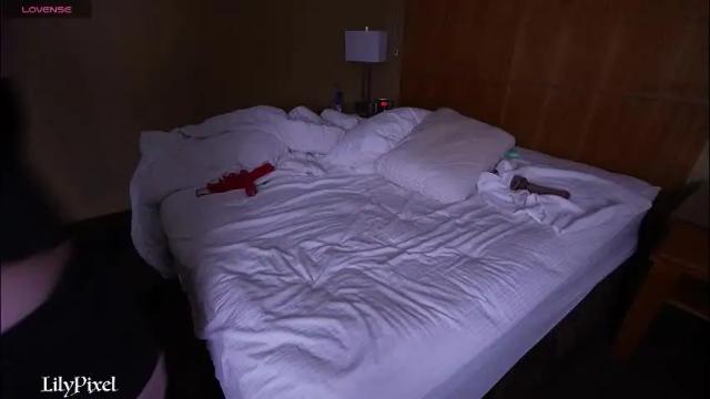 Image 12 of lilypixel Stream on Chaturbate on 10 days ago