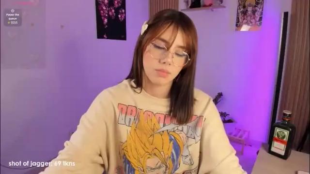 Image 6 of lilyrouse_ Stream on Chaturbate on 2 months ago