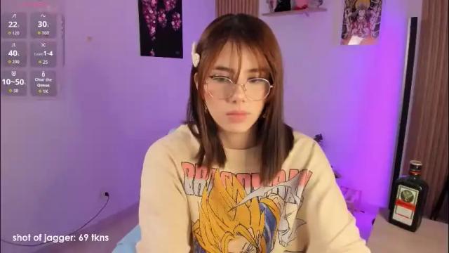 Image 8 of lilyrouse_ Stream on Chaturbate on 2 months ago