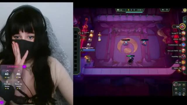Image 8 of lilythrone Stream on Chaturbate on 1 month ago