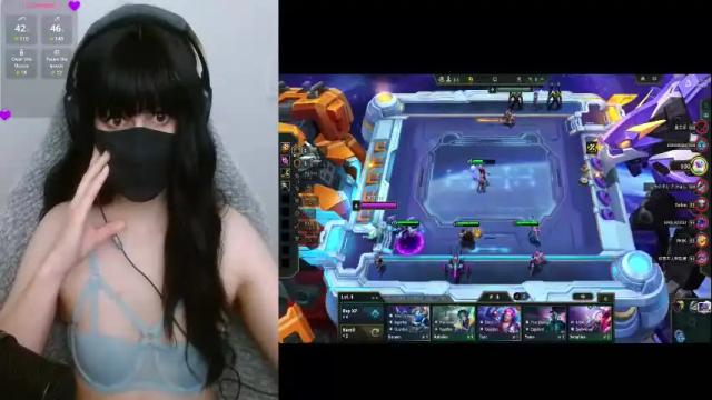 Image 2 of lilythrone Stream on Chaturbate on 26 days ago
