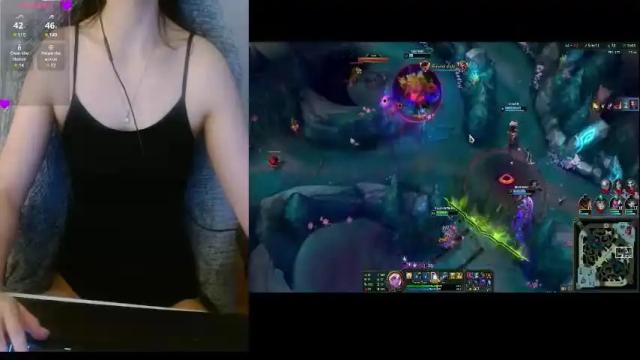 Image 11 of lilythrone Stream on Chaturbate on 1 month ago