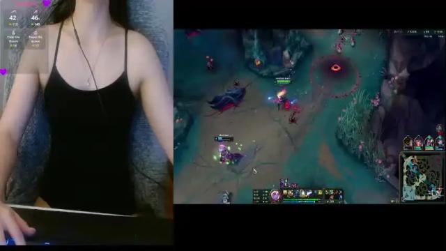 Image 7 of lilythrone Stream on Chaturbate on 1 month ago