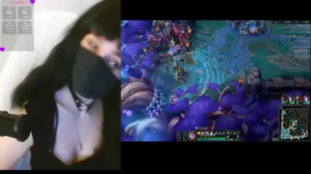 Image 6 of lilythrone Stream on Chaturbate on 1 month ago