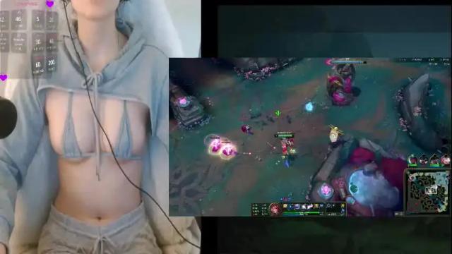 Image 3 of lilythrone Stream on Chaturbate on 13 days ago