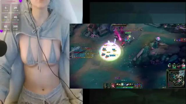 Image 7 of lilythrone Stream on Chaturbate on 13 days ago