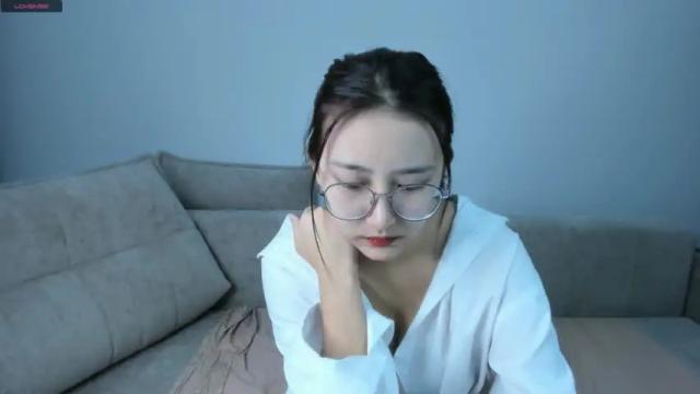 Image 3 of lim_kagura Stream on Chaturbate on 17 months ago