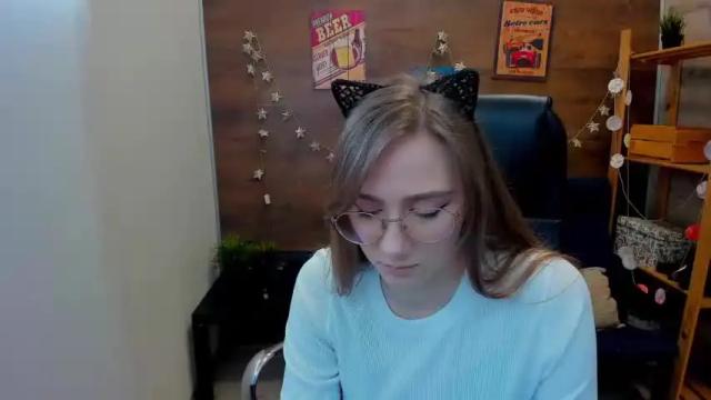 Image 11 of lim_liana Stream on Chaturbate on 16 months ago