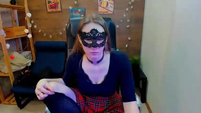 Image 2 of lim_liana Stream on Chaturbate on 16 months ago