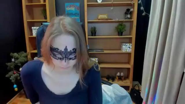 Image 12 of lim_liana Stream on Chaturbate on 16 months ago