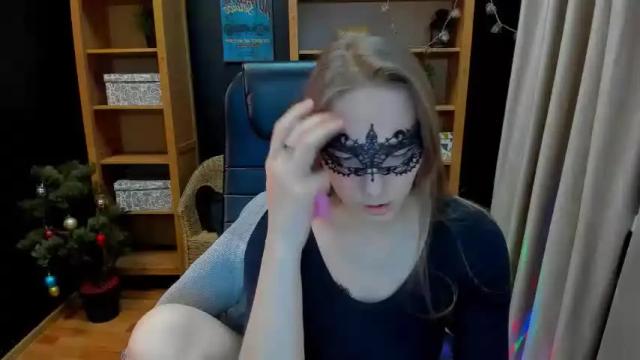 Image 4 of lim_liana Stream on Chaturbate on 16 months ago