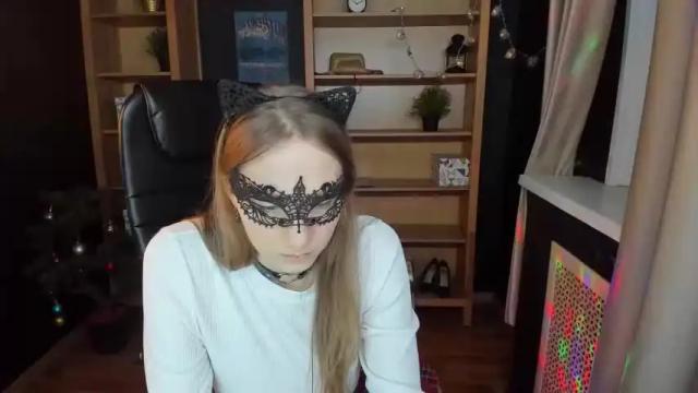 Image 6 of lim_liana Stream on Chaturbate on 16 months ago