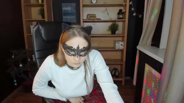 Image 7 of lim_liana Stream on Chaturbate on 16 months ago