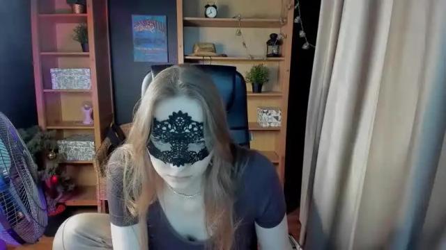 Image 7 of lim_liana Stream on Chaturbate on 16 months ago