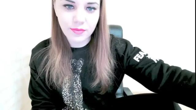 Image 12 of limebabykristi123 Stream on Chaturbate on 15 months ago