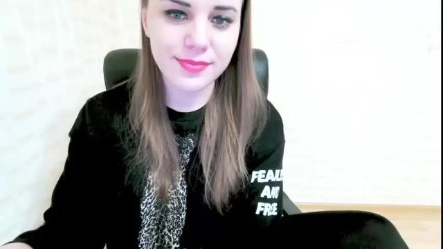 Image 2 of limebabykristi123 Stream on Chaturbate on 15 months ago