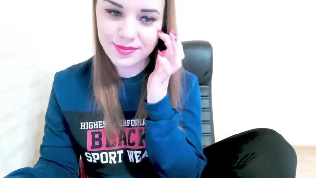 Image 2 of limebabykristi123 Stream on Chaturbate on 14 months ago